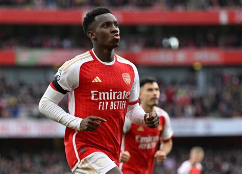 Arsenal vs. sheffield united - Nine minutes of Premier League highlights from Sheffield United’s 2-1 away defeat to Arsenal at the Emirates. Goals from Saka and Pepe midway through the 2nd...